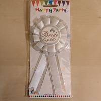 Spilla "Bride to be" addio al nubilato