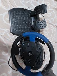 Volante con pedali thrustmaster