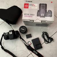 Canon 200D con memoria 64GB e custodia