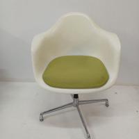 sedia vitra
