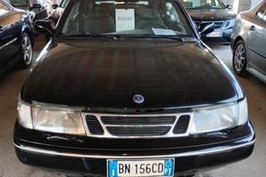 Saab 900 2.0 benzina cabrio 16V 3 porte SE