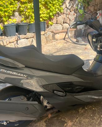 Burgman 400