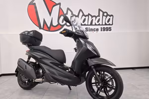 Piaggio Beverly 400 i.e. HPE 2024/25