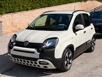 FIAT Panda 1.0 FireFly S&S Hybrid Pandina