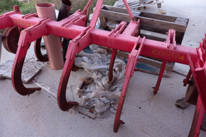 Attrezzi agricoli e trattore fiat 505/605