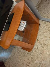 carrello per tv