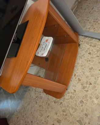 carrello per tv