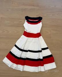 Vestito elegante a righe