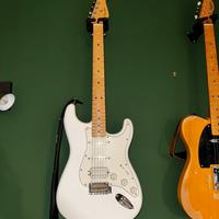 Fender stratocaster player