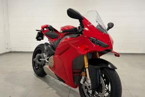 Ducati Panigale V4S