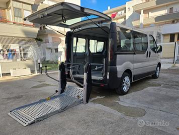 Nissan Primastar C29 - CON PEDANA PER CARROZZINA