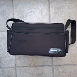 Borsa porta macchina fotografica Unomat.