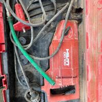 Carotatrice Hilti DD100 con supporto