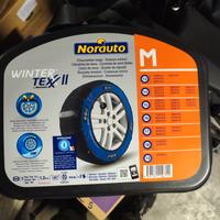 Catene da neve e calze da neve – usate una volta –