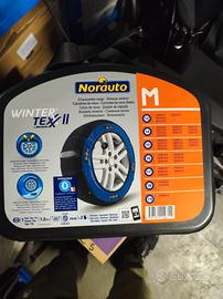 Catene da neve e calze da neve – usate una volta –