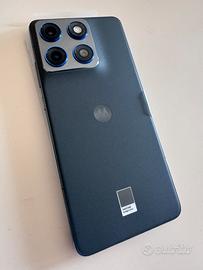 Motorola edge 70  12/512 scambi