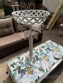 Portaoggetti con piedistallo shabby chic