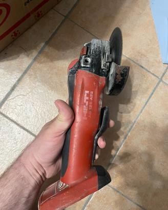 Smerigliatrice Hilti Ag125-A22