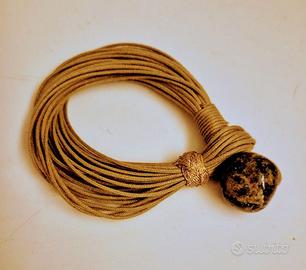 Elegante bracciale con perla in pietra naturale