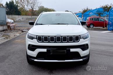 Jeep compas ibrida