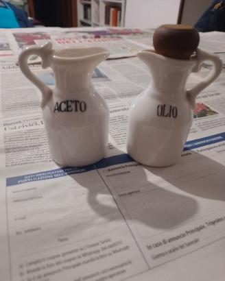 Porta olio e porta aceto in ceramica