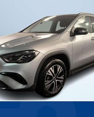 Mercedes-Benz GLA 180 d Automatic Advanced Pr...