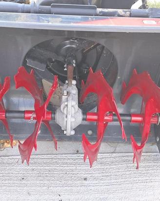 spazzaneve BRIGGS & STRATTON come nuovo