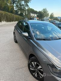 Polo 2021 cambio automatico