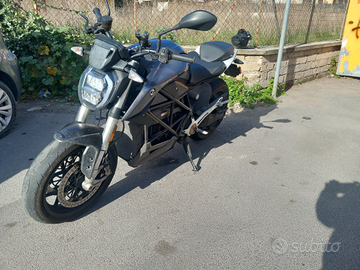 Permuto moto elettriche modelo9 zero sr