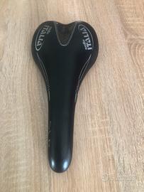 Sella bici Italia carbonio