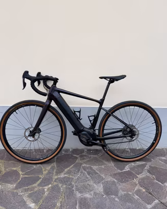 Giant Revolt E+ Pro XR GRAVEL ELETTRICA
