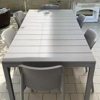 TAVOLO NARDI RIO 210-280 COLORE TORTORA E 8 SEDIE