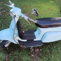Lambretta azzurra del 1967