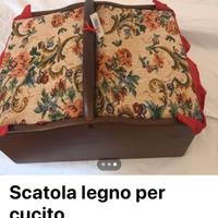 Scatola legno per il cucito