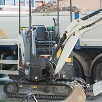 Mini escavatore Bobcat e 20