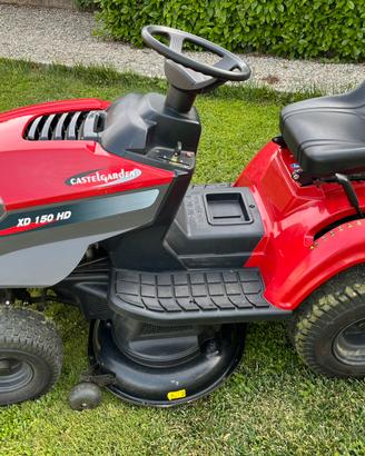 Trattorino tagliaerba Castelgarden XD 150 HD