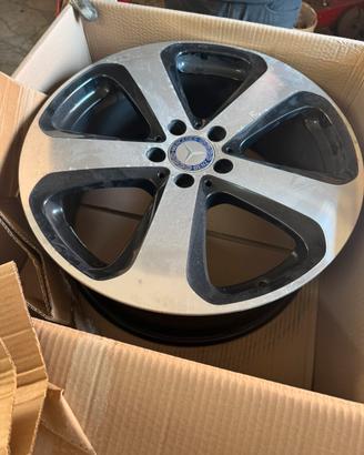 Cerchi 4 mercedes glc raggio 19