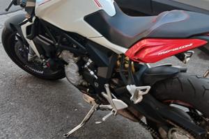 MV Augusta Brutale 800