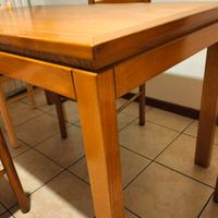 tavolo rettangolare 70x140 +cassapanca e 4sedie