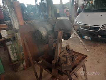 troncatrice  ferro