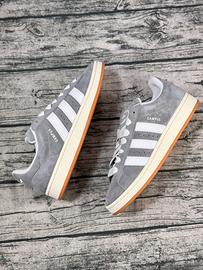 Scarpe adidas grigio del campus n.38