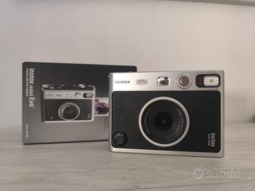 Fujifilm Instax Mini Evo 2026