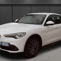 Alfa Romeo Stelvio 2.2 Turbodiesel 190 CV AT8 RWD 