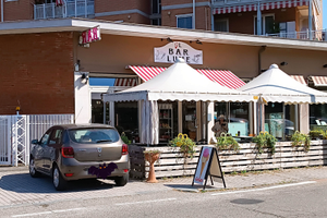 Vendita locale commerciale, adibito a Bar