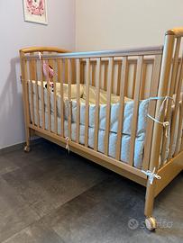 Lettino per bambini in legno Pali – pari al nuovo