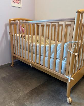Lettino per bambini in legno Pali – pari al nuovo
