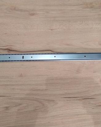 Guide cassetti lunghezza 61 cm nuove