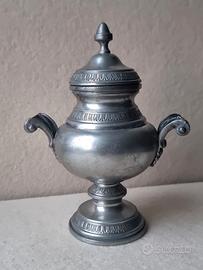 Vaso anfora decorativo vintage in peltro in stile