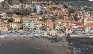 Trilocale vista mare