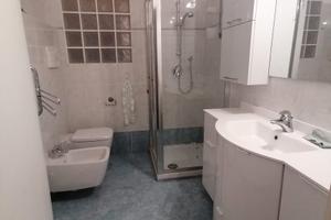 Stanza singola dal 1 aprile (piazzale udine)